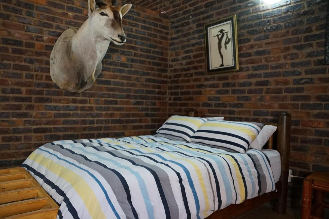 Kwele Game Lodge Beauty Bagian luar foto